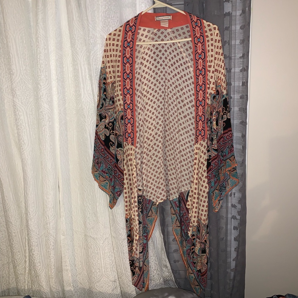 Flowy kimono